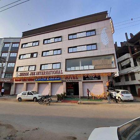 Shree Jee Intenational Hotel Nathdwara Ngoại thất bức ảnh