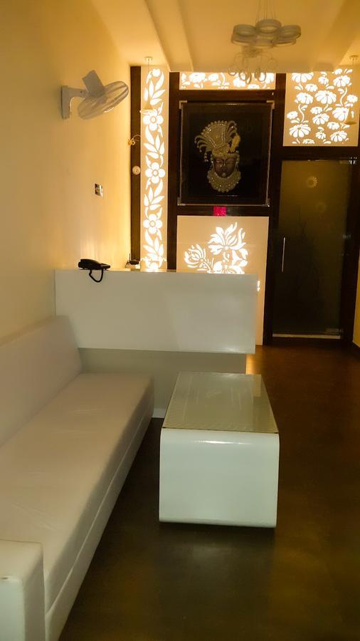 Shree Jee Intenational Hotel Nathdwara Ngoại thất bức ảnh